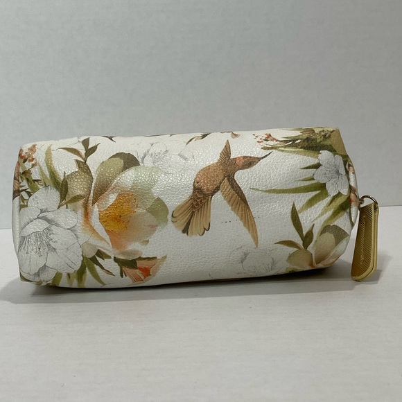 NWOT TAHARI cosmetic bag size 8”x5 1/2 inches - Picture 4 of 5